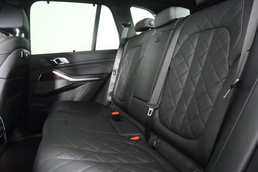 2026 BMW X5 xDrive40i 15
