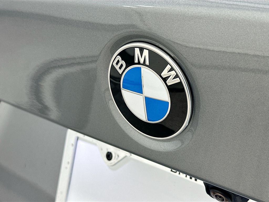 Thumbnail: 2026 BMW 3 Series - 22