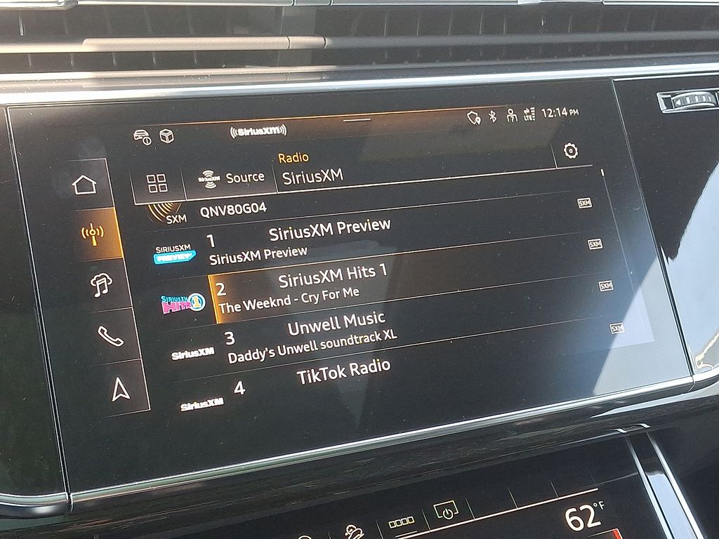 2025 Audi Q8  16