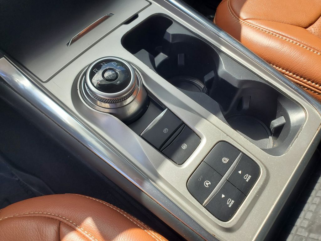 2020 Ford Explorer - $15,488