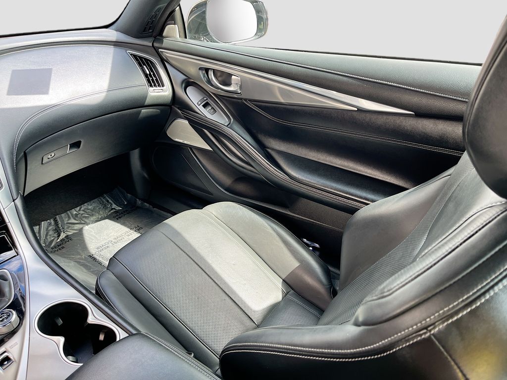 2021 INFINITI Q60 Coupe LUXE - Photo 24