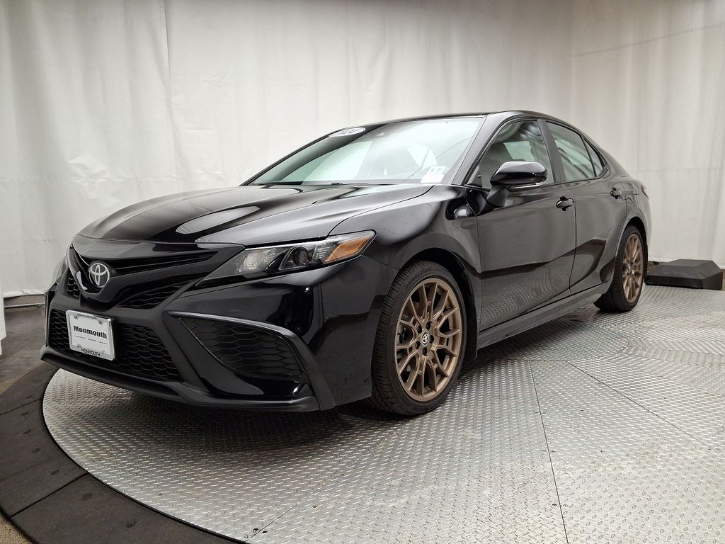 2024 Toyota Camry SE -
                Eatontown, NJ