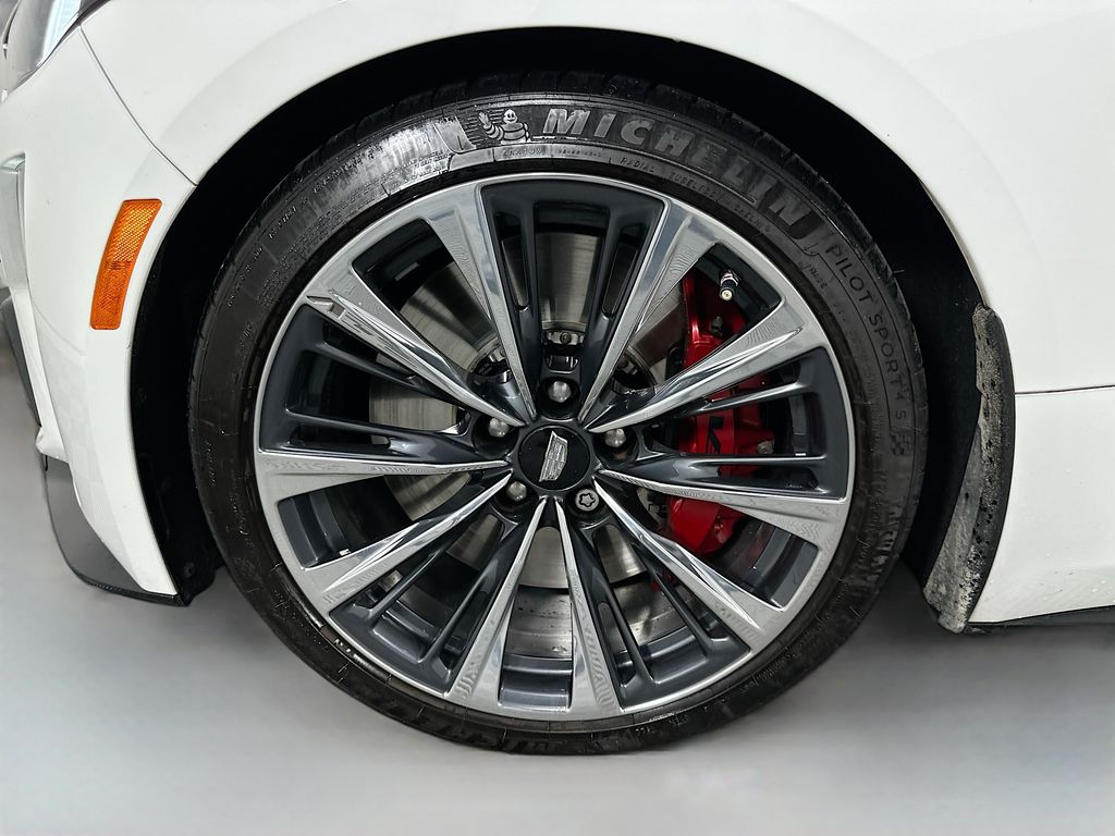 Thumbnail: 2023 Cadillac CT5 - 30