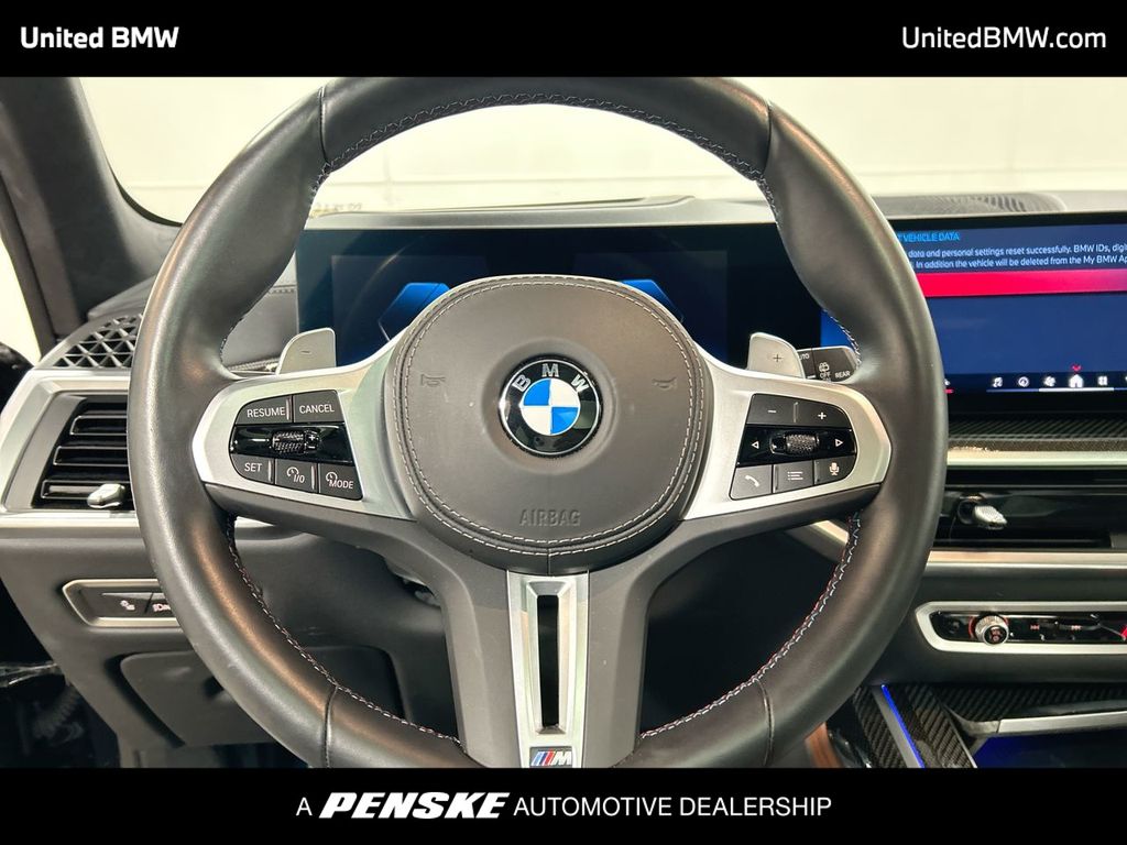 Thumbnail: 2025 BMW X7 - 14