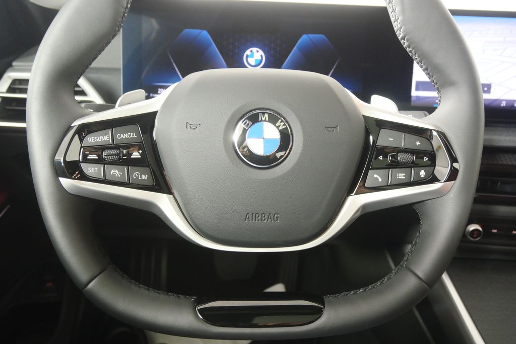 Thumbnail: 2025 BMW 3 Series - 22