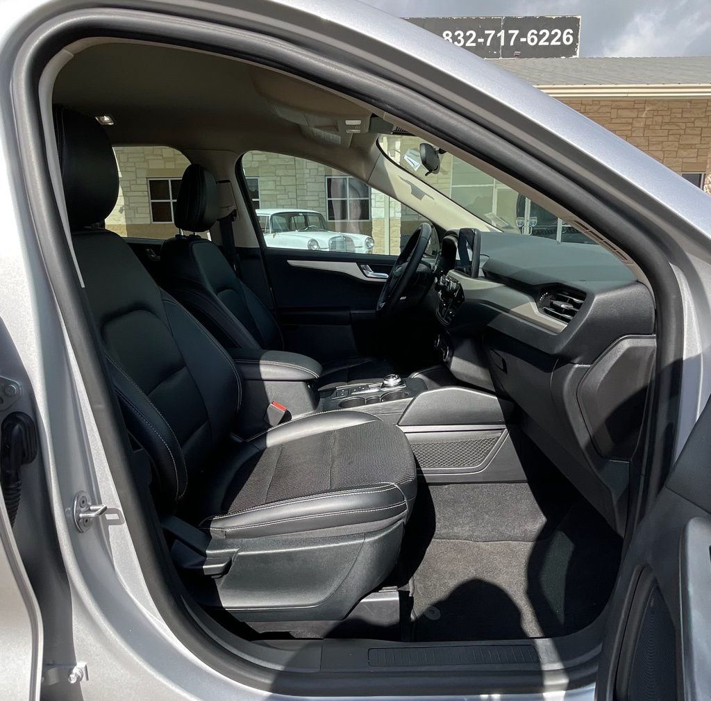2020 Ford Escape SEL Silver at Don McGill Toyota