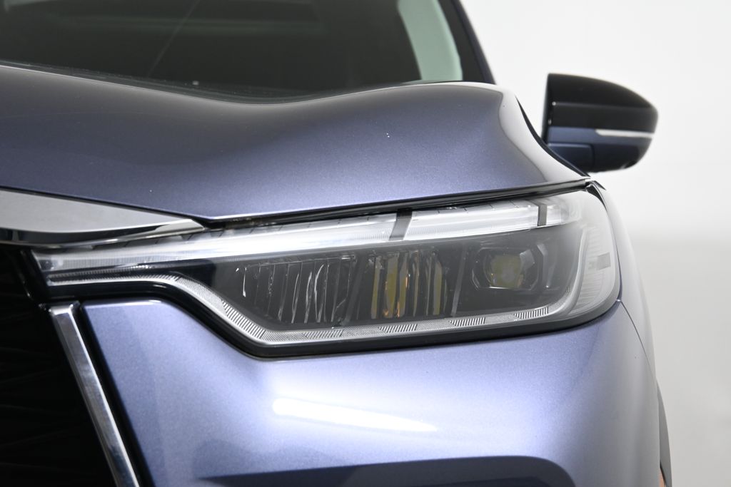 Thumbnail: 2022 INFINITI QX60 - 10