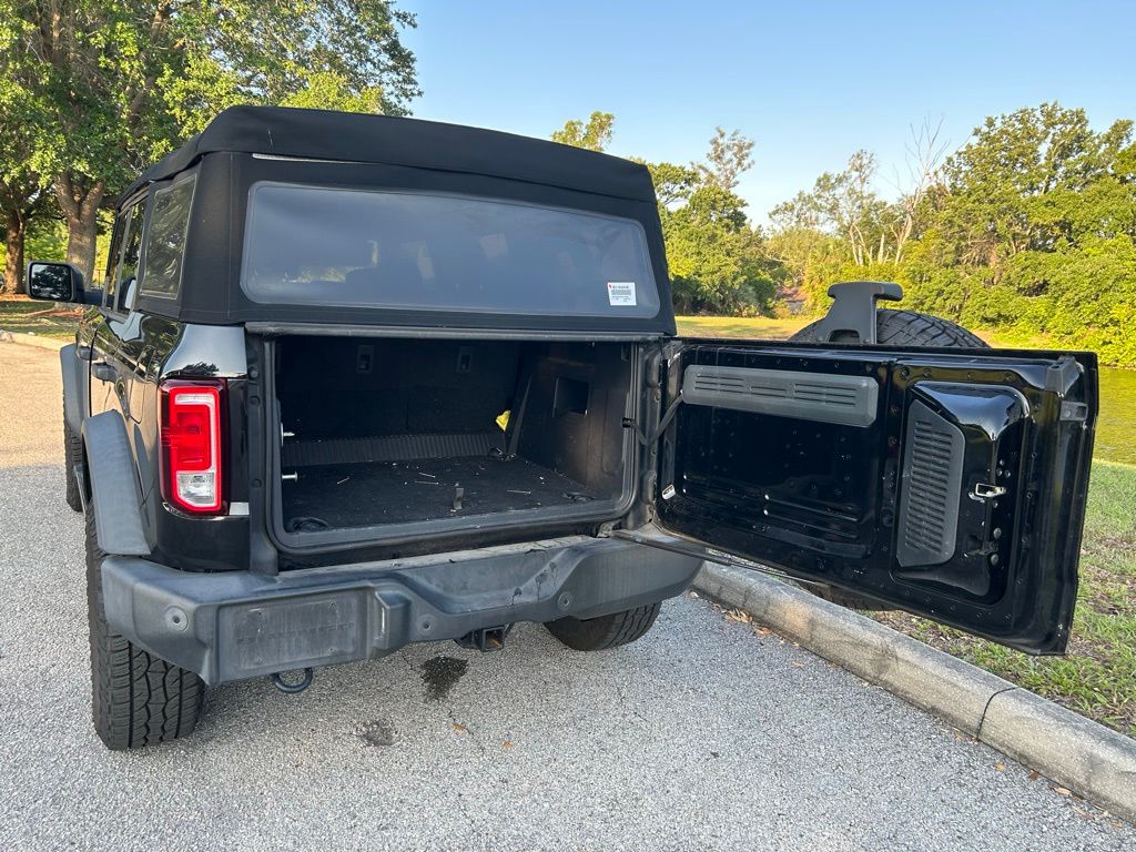 Thumbnail: 2022 Ford Bronco - 10