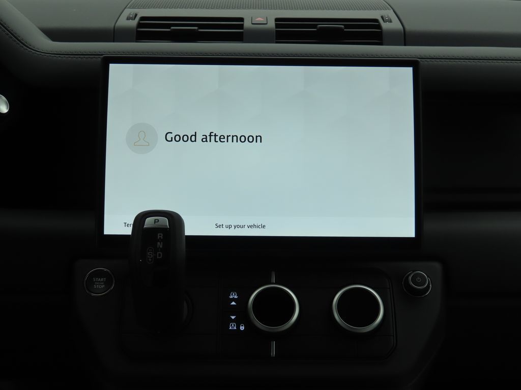 Thumbnail: 2026 Land Rover Defender - 15