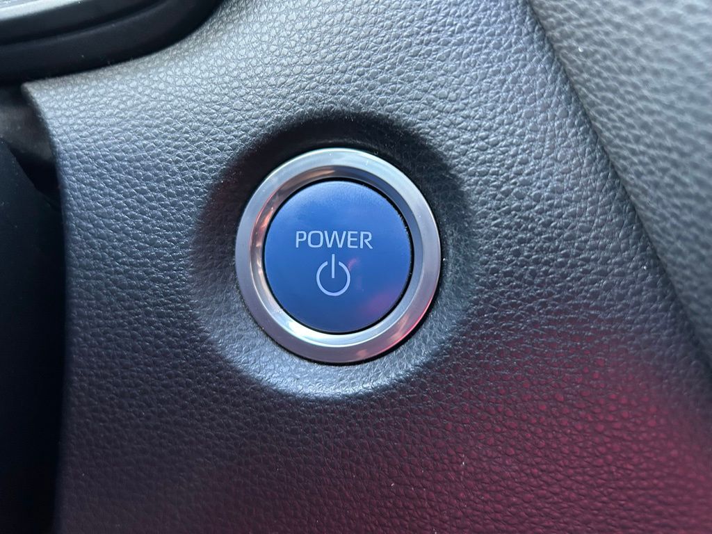 Thumbnail: 2022 Toyota Corolla - 27