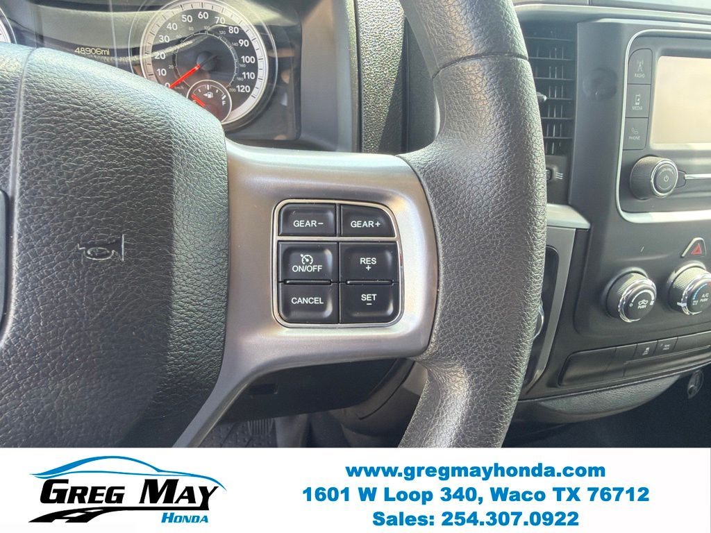 2024 Ram 1500 Classic SLT - 11