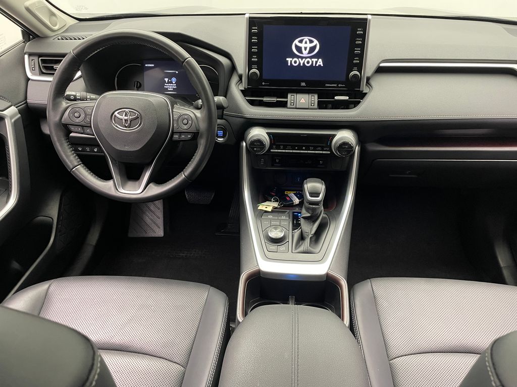 Thumbnail: 2022 Toyota RAV4 - 19
