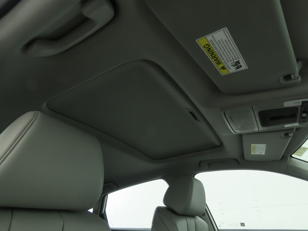 Thumbnail: 2025 Acura Integra - 20