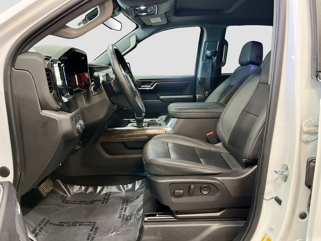 Used 2023 Summit White Chevrolet LT Trail Boss image 22