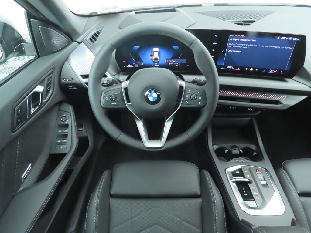 Thumbnail: 2026 BMW 2 Series - 10