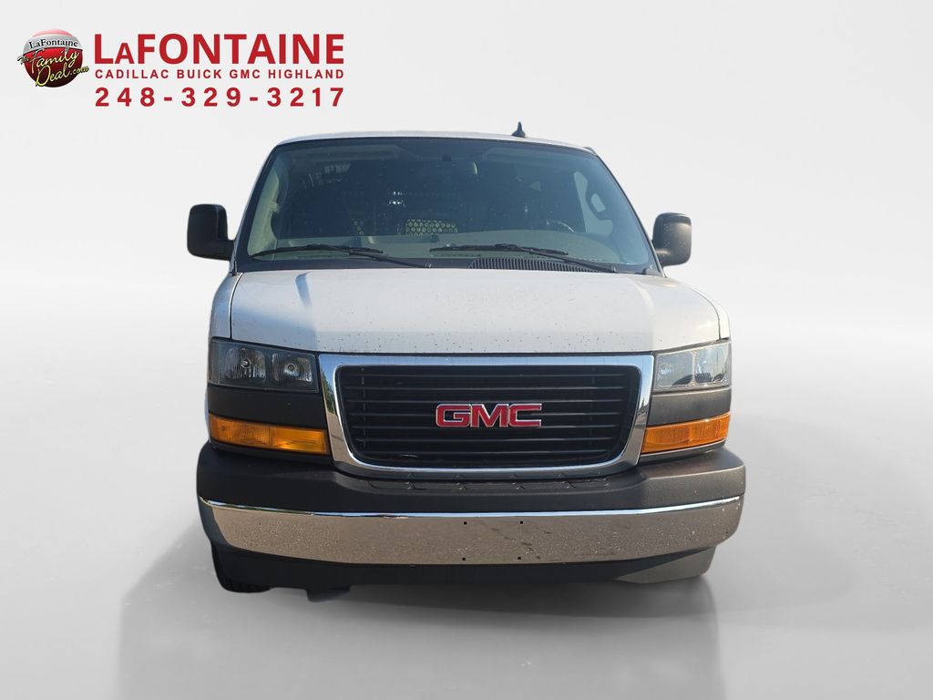 2021 GMC Savana 2500 Work Van 2