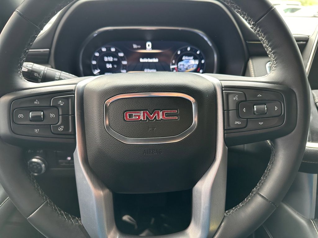 2023 GMC Yukon XL SLT 19