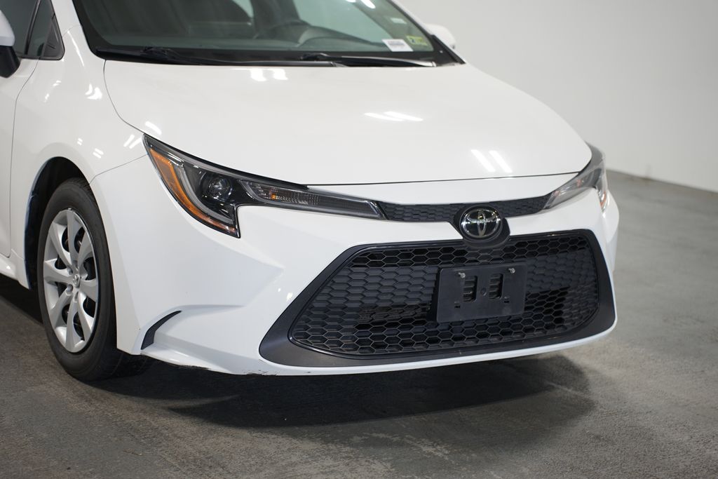 2022 Toyota Corolla LE 4