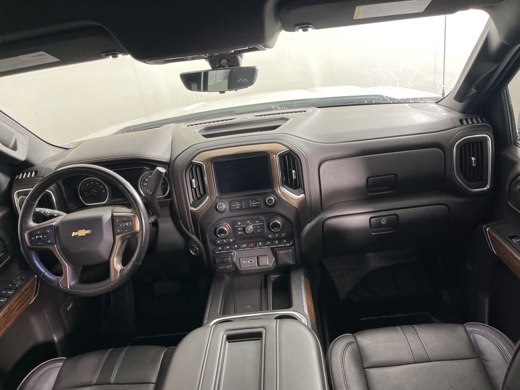 Thumbnail: 2021 Chevrolet Silverado 1500 - 17