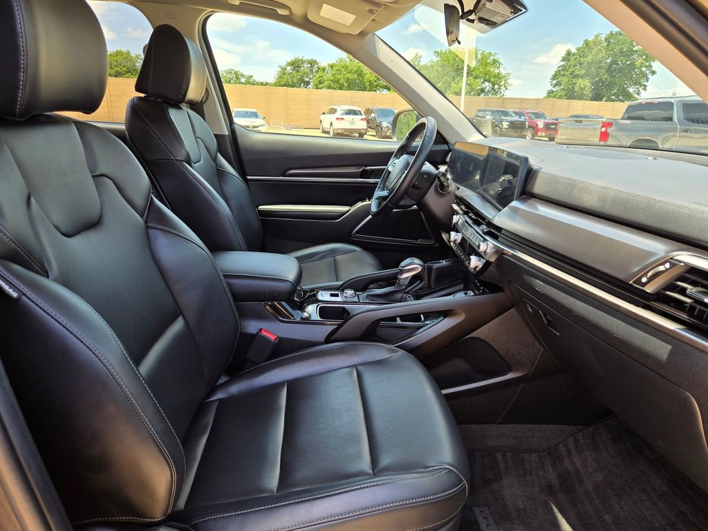 Used 2025 Kia Telluride SUV