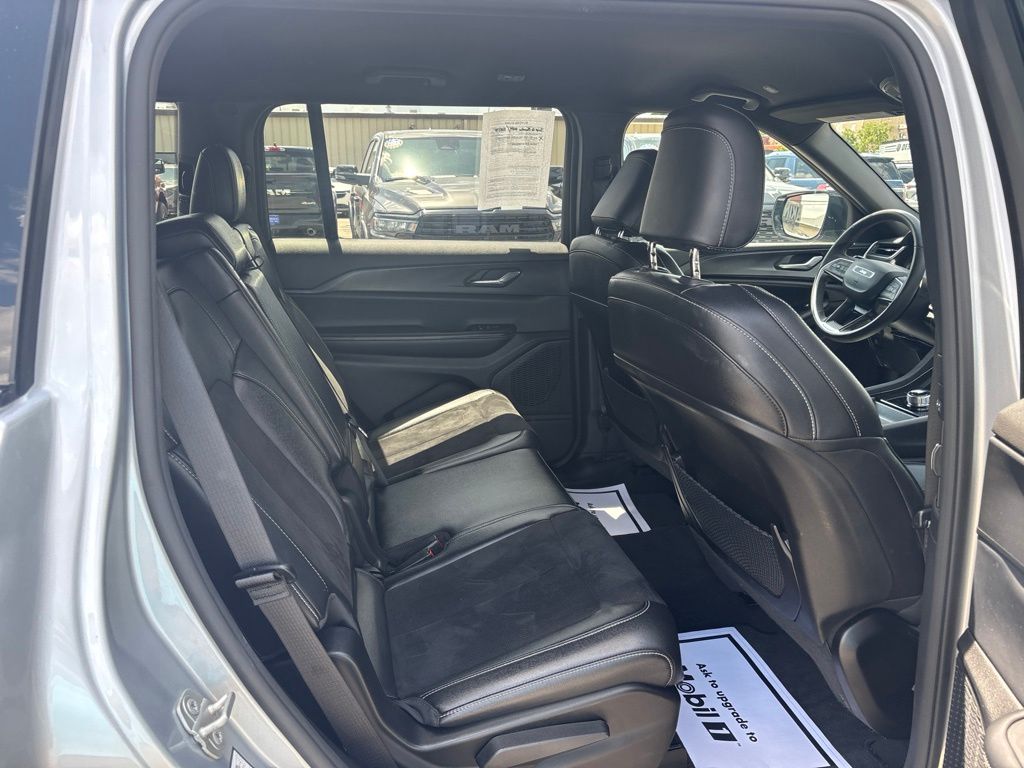 Used 2024 Jeep Grand Cherokee L SUV