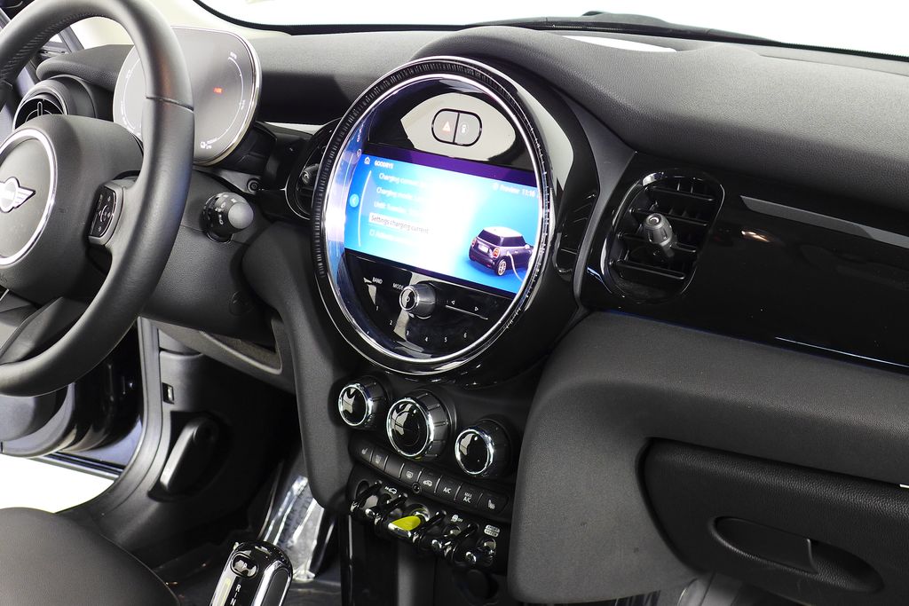 Thumbnail: 2023 MINI Cooper - 15