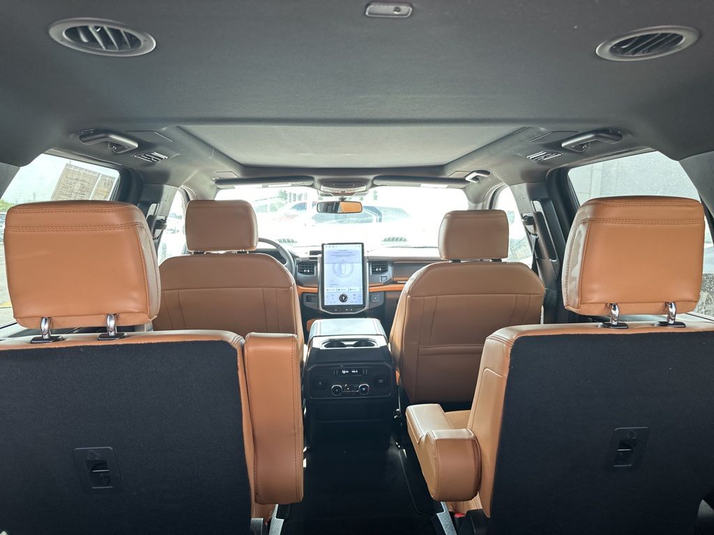 2024 Ford Expedition Platinum 9