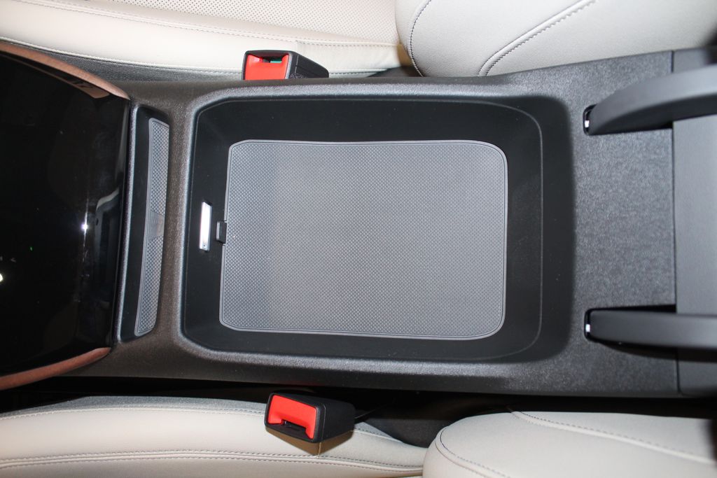 Thumbnail: 2026 Audi A6 - 14