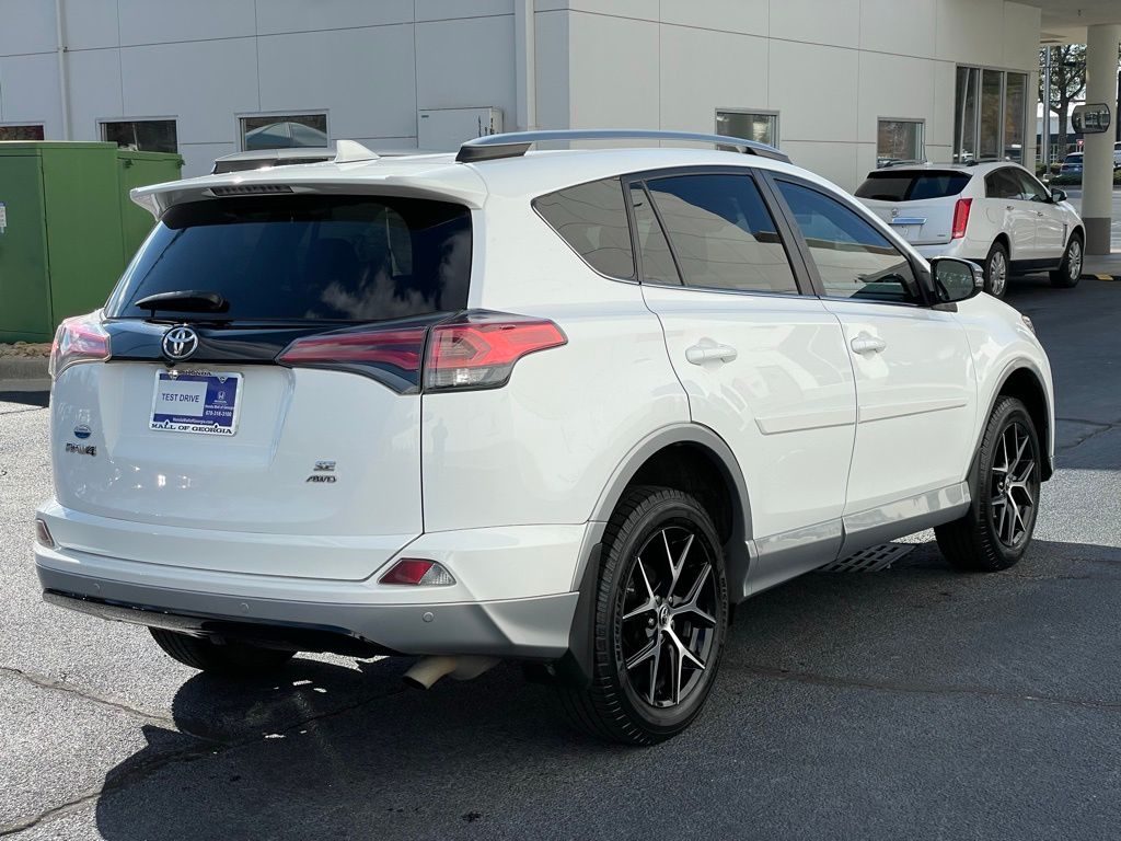 2017 Toyota RAV4 SE 5