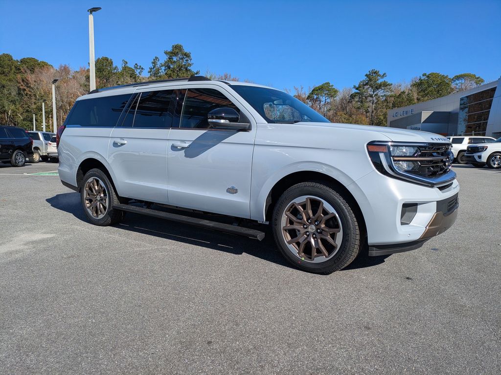 2025 Ford Expedition King Ranch's photo