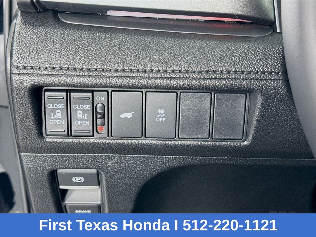 2025 Honda Odyssey Sport-L photo