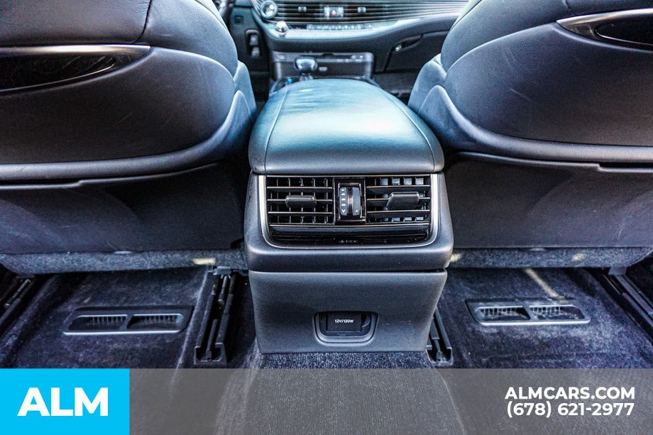 Used 2022 Black Lexus 500 Base image 31