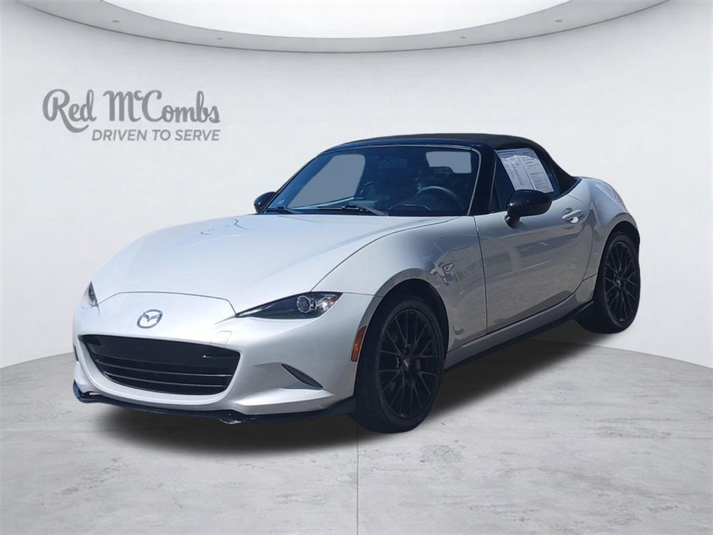 Ceramic White 2016 Mazda MX-5 Miata Convertible Rear-Wheel Drive 6-Speed Manual