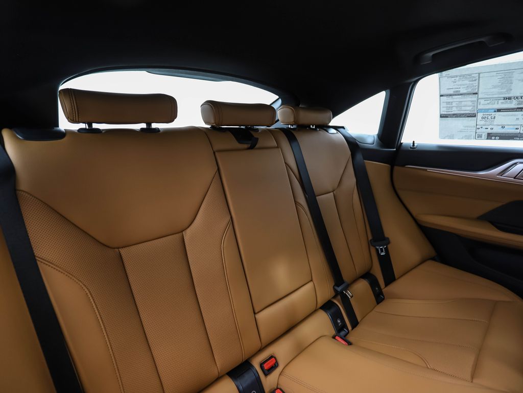 Thumbnail: 2026 BMW 4 Series - 28