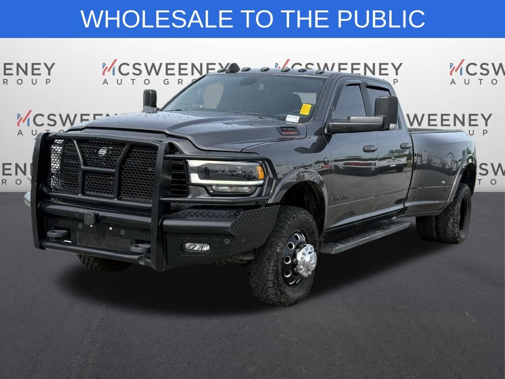 Gray (Granite Crystal Metallic Clearcoat) 2021 RAM 3500 Laramie Crew Cab LB DRW 4WD Pickup Truck Four-Wheel Drive 6-Speed Automatic