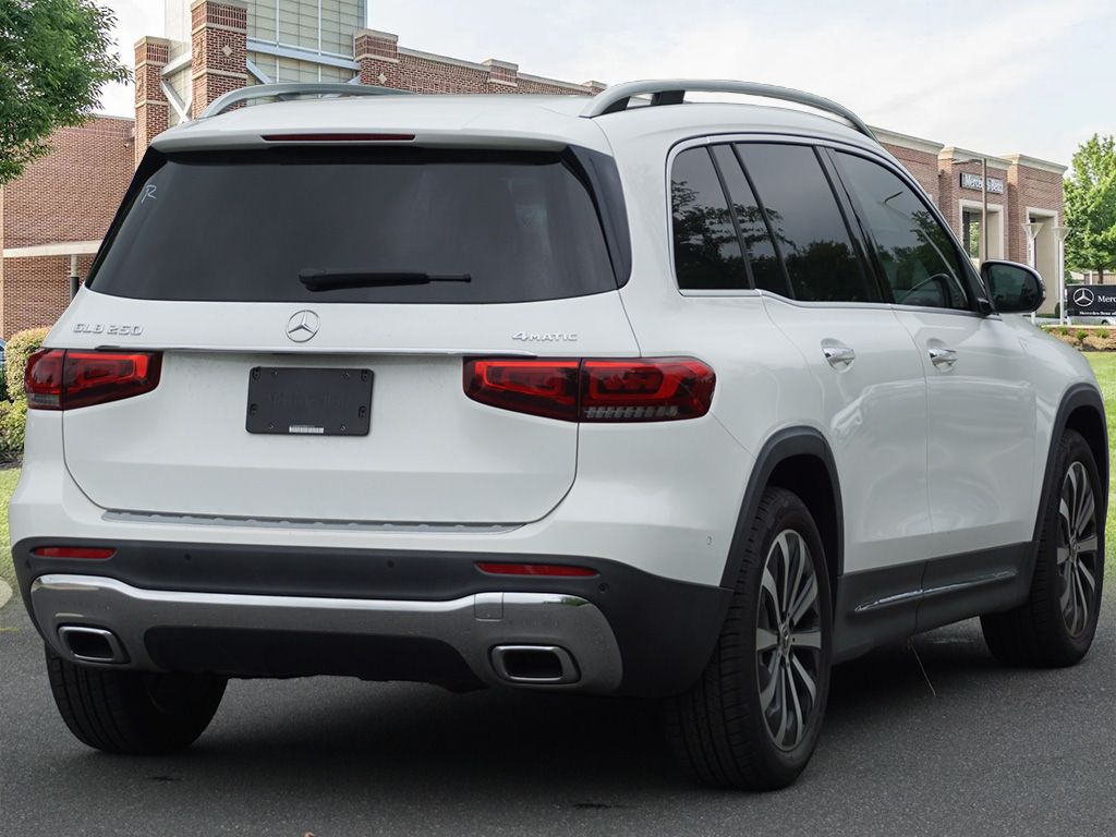 Thumbnail: 2021 Mercedes-Benz GLB - 6