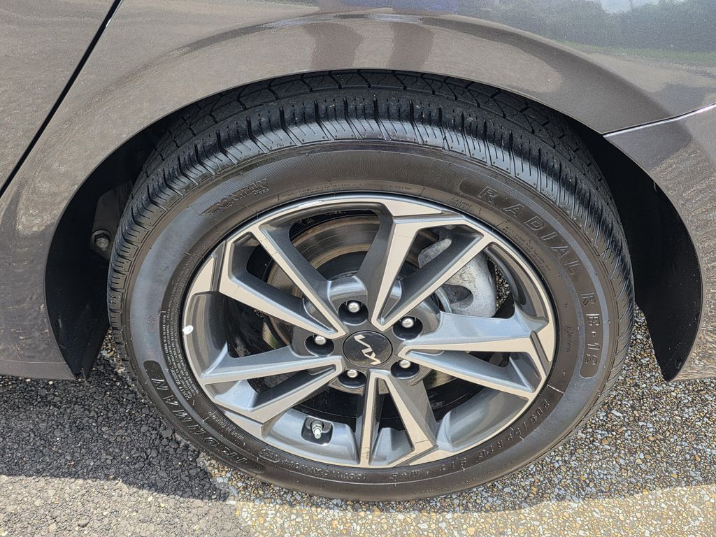 Used 2024 Kia Forte Sedan