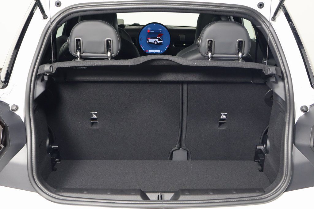 Thumbnail: 2026 MINI Cooper - 8