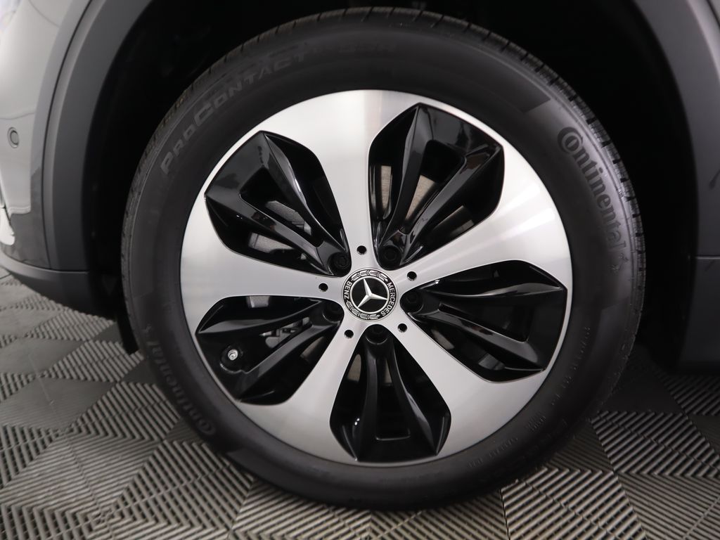 Thumbnail: 2025 Mercedes-Benz GLB - 32