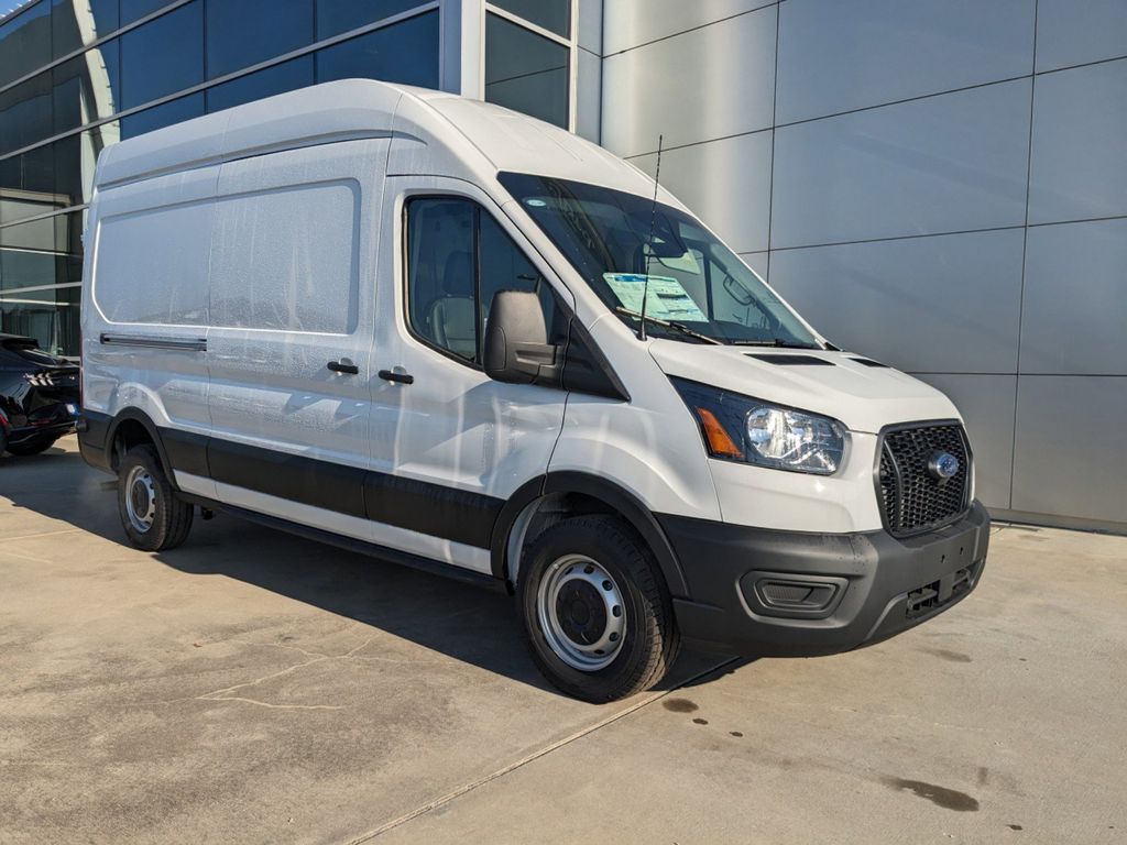 2024 Ford Transit 250