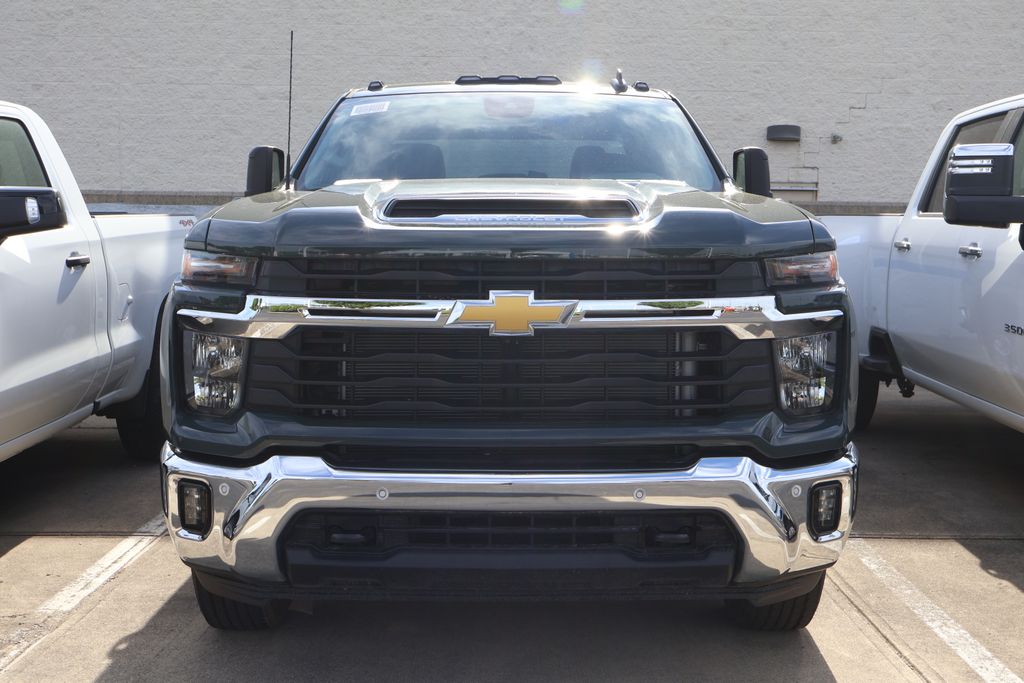 2025 Chevrolet Silverado 2500 LT 2