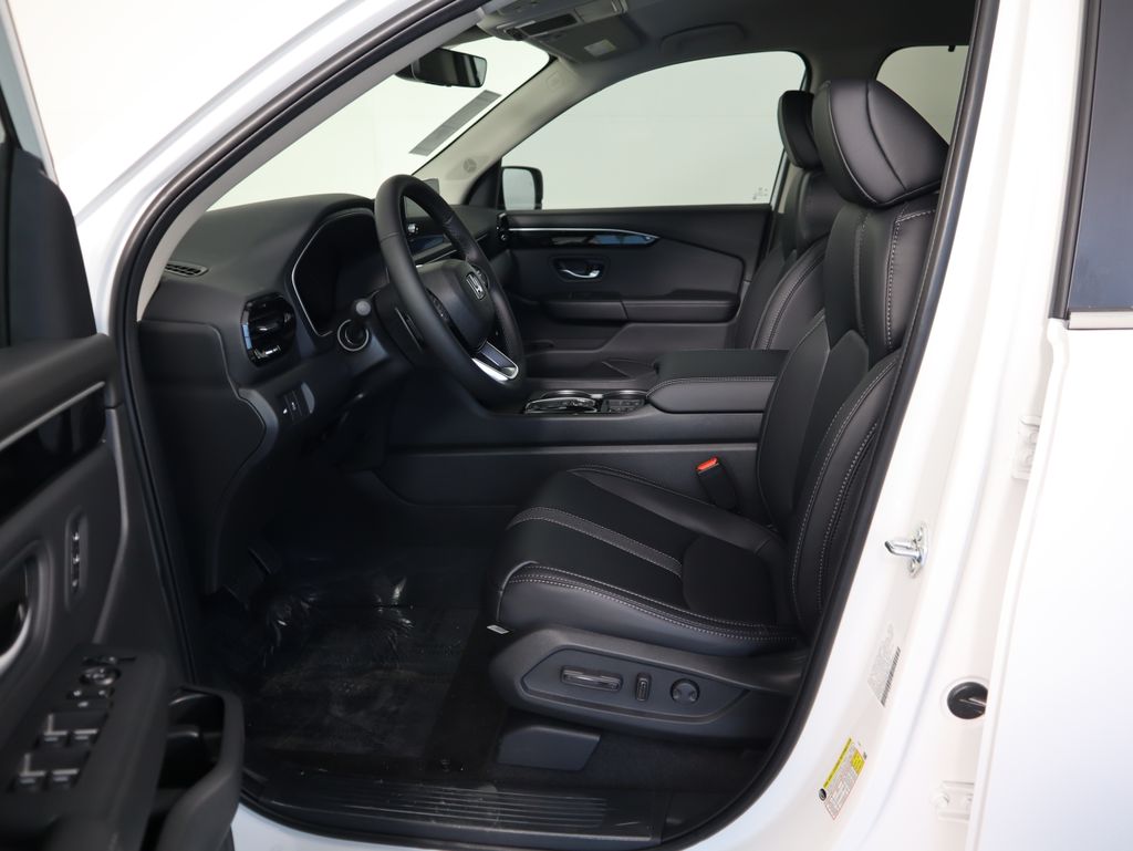 Thumbnail: 2025 Honda Pilot - 19