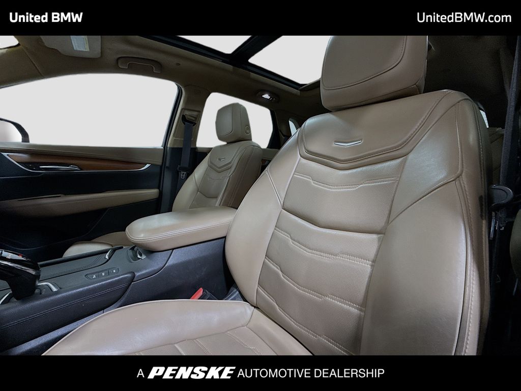 Thumbnail: 2018 Cadillac XT5 - 5