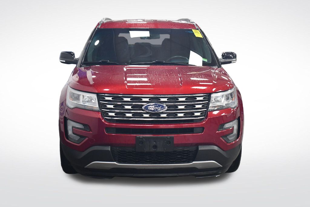 Thumbnail: 2016 Ford Explorer - 2
