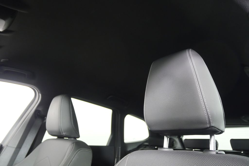 Thumbnail: 2023 BMW X1 - 12