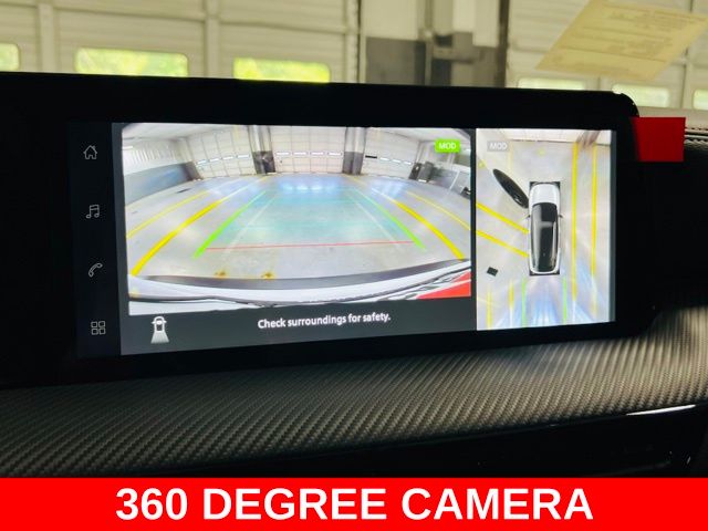 2026 Aspen White/Super Black Nissan Kicks SR FWD SUV