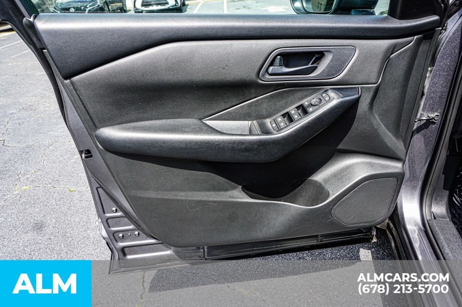 Used 2024 Gray Nissan S image 47