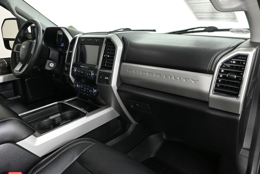 2019 Ford F-250SD Lariat 23