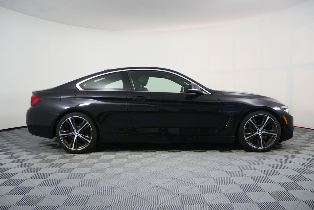 Thumbnail: 2020 BMW 4 Series - 2