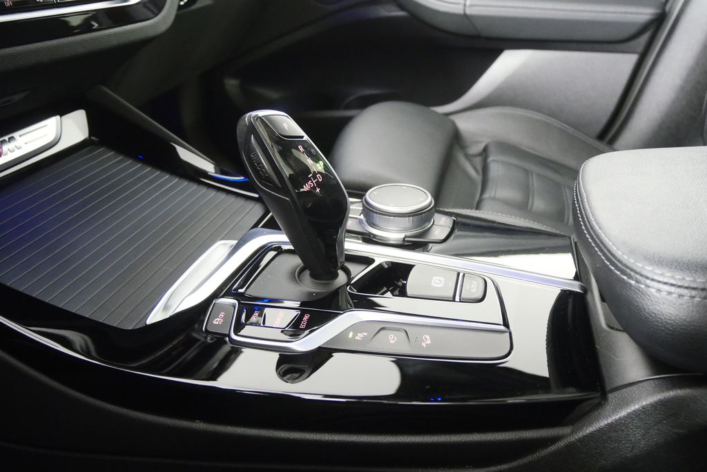 Thumbnail: 2021 BMW X3 - 21